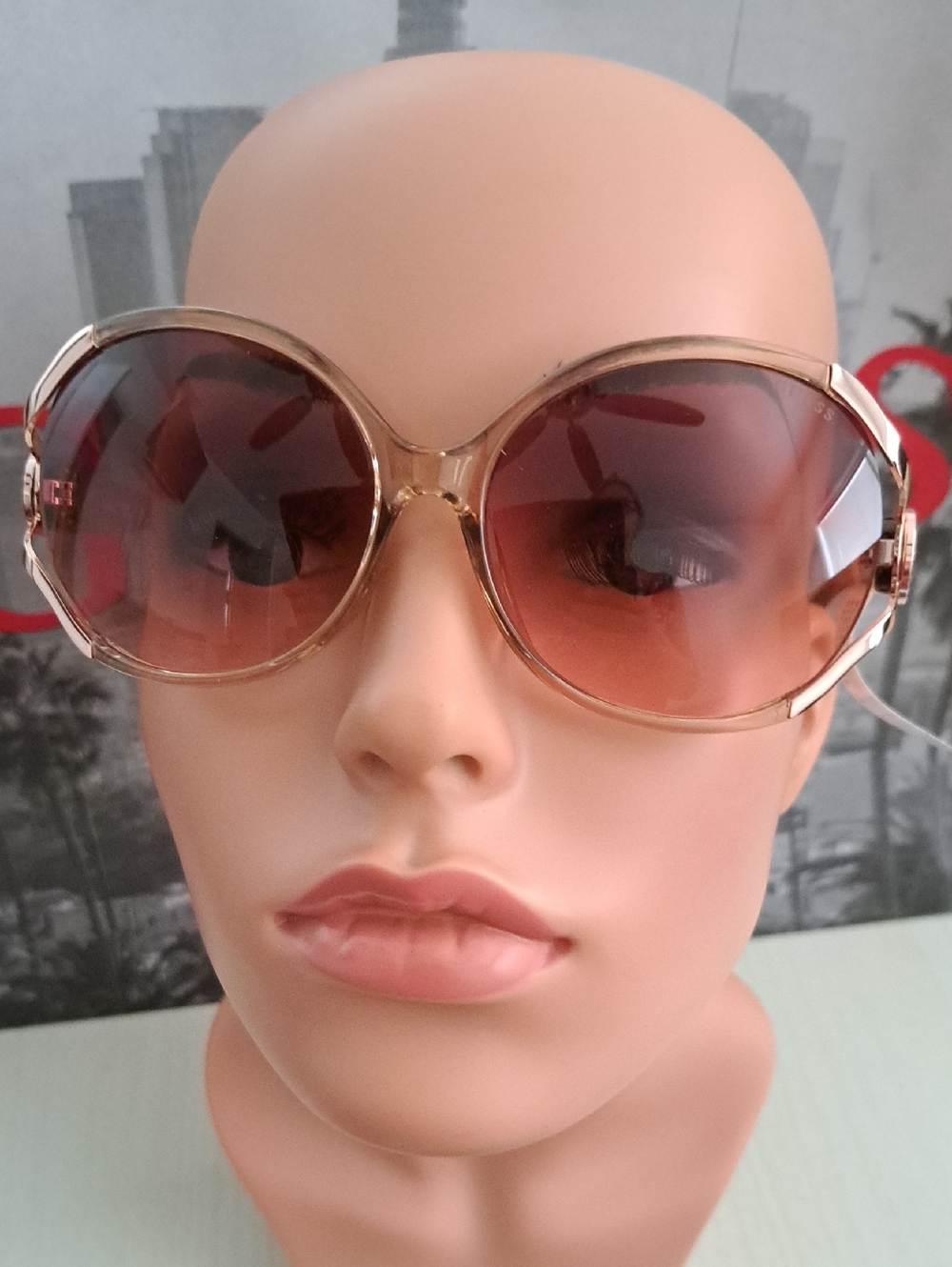 Guess Oversized Round Sunglasses - Brown Gradient Lenses